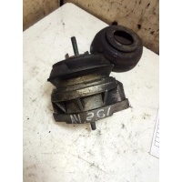 Подушка крепления двигателя Audi A4 1997 8D0199229