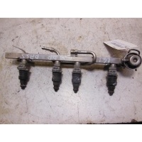 Топливная рампа Volkswagen Passat 5 1997 050133681A