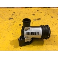 Фланце охлаждающей системы Mercedes a6422001156