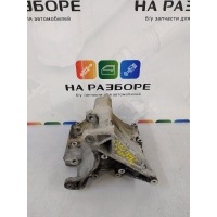 кронштейн генератора Mercedes-Benz C-Class W203 2004 A1110900640