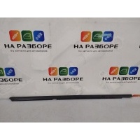 молдинг стекла Mercedes-Benz C-Class W203 2004 A2037350565