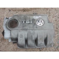 Декоративная крышка двигателя Volkswagen Passat 2008 03g103967d