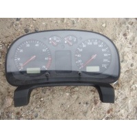 Щиток приборов (приборная панель) Volkswagen Golf 2002 1j0919861
