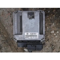 Блок управления двигателем Volkswagen Touran 2005 03g906016a