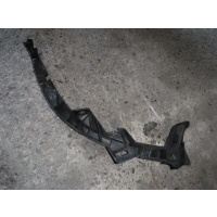 Кронштейн крепления бампера Volkswagen Passat 1997 3b0807049b