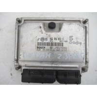 Блок управления двигателем Volkswagen Golf 1999 066906032a