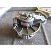 Моторчик печки Audi A6 1998 4b1820021