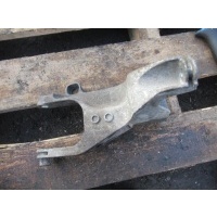 Кронштейн двигателя Volkswagen Transporter 2006 7h0199343