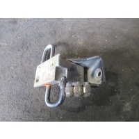 Петля двери Audi A6 1998 4b0831412a