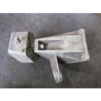 Кронштейн КПП Audi A6 1996 4a0399114c