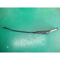 Щеткодержатель (поводок стеклоочистителя, дворник) Audi A4 1996 8d1955408a