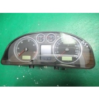 Щиток приборов (приборная панель) Volkswagen Passat 2001 3b0920847e