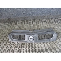 Решетка радиатора Renault Trafic 2002 7700313438
