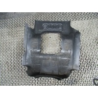 Декоративная крышка двигателя Audi A6 2000 078103927P