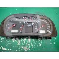 Щиток приборов (приборная панель) Volkswagen Golf 2003 1j0920806g