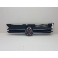 Решетка радиатора Volkswagen Golf-4 2000 1J0853655G