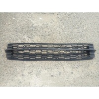 Решетка бампера Skoda rapid 60U8536779B9