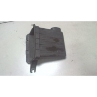 Корпус воздушного фильтра Suzuki Swift 2003-2011 2006 13700-62J00