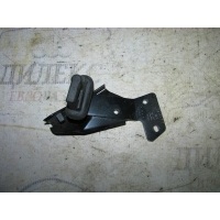 кронштейн Audi A4 (B8) 2007-2015 2009 8k9863583