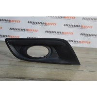 Решетка противотуманной фары правая MAZDA 3 BK BS3E50C11A