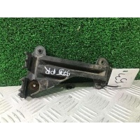 Кронштейн крепления бампера переднего Audi A6 C4 (S6,RS6) 1995 4A0807284A