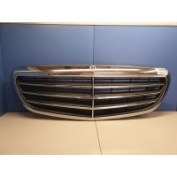 Решетка радиатора Mercedes E-klasse W213 2016- A2138808602