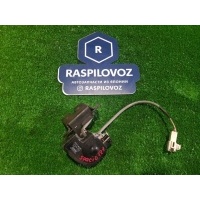 замок багажника Toyota Corolla Spacio ZZE122N 2006 6935013260