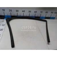 Уплотнитель стекла двери Citroen-Peugeot C4 Picasso (2014 - 2018) 9677545980