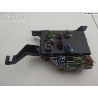 Блок предохранителей Ford Mondeo III (2000-2007) 2001 1S7T14A073AE