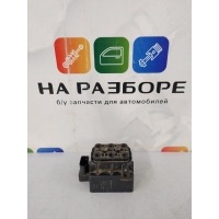 Блок клапанов пневмоподвески Volkswagen Touareg 7P5, NF 2011 7P0698014