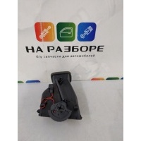 Дефлектор на торпедо Volkswagen Touareg 7P5, NF 2011 7P1819727AUBN