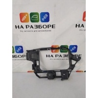 крепление бампера Volkswagen Touareg 7P5, NF 2011 7P6807375B