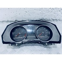 Щиток приборов (приборная панель) Volkswagen Passat B8 2015 3G0920941