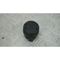 Audi a6 c7 рестайлинг заглушка kuli крюка 8r0803910