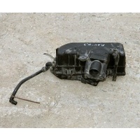 Корпус воздушного фильтра audi 80 b3 026133871A