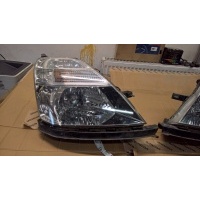 Каретка лампы правая передний передняя honda stream 2001 - 2007