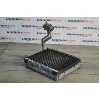 Радиатор кондиционера LAND ROVER Freelander 2 LR004007