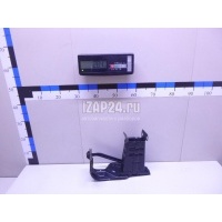 Кронштейн усилителя переднего бампера правый Mercedes Benz W203 (2000 - 2006) 2036202495