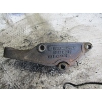 Кронштейн КПП Volkswagen Transporter 1998 02b409905m