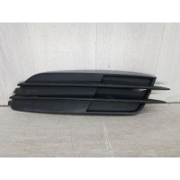 Накладка птф правая Audi A6 IV (C7) (2011-2014) 4G0807682F 9B9