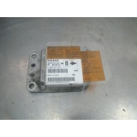 Nissan note блок подушек безопасности 988209u40a