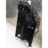 Пыльник двигателя центральный Subaru Impreza G11 2000 56410FE040
