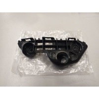 Кронштейн бампера Toyota Camry 70 V70 2017 5253533060