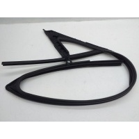 Уплотнитель стекла двери Hyundai Sonata DN8 2020 82541L1000