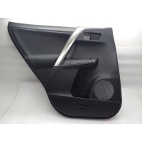 Обшивка двери Toyota RAV4 40 XA40 2017 6764042570C0