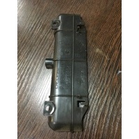Крышка Volkswagen Touareg 2003 7H0815713