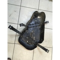 Защита топливного бака Volkswagen Touareg 2003 7L0201974A