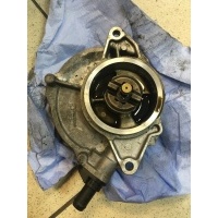 Насос вакуумный Volkswagen Touareg 7L6 2008 059145100J