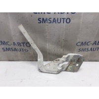 Петля капота Volkswagen Touareg NF 7P6823302