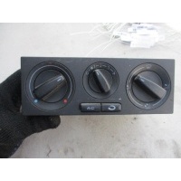 Блок управления печки/климат-контроля Volkswagen Passat 1999 1j0820045g